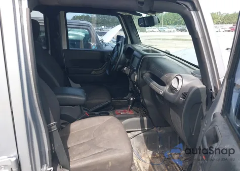 2015 Jeep Wrangler Unlimited Sport from USA, damaged, VIN 1C4HJWDG4FL564509